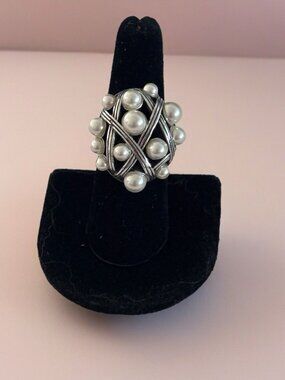 Brighton Cluster Cream Faux Pearls Domed Cocktail Ring Silver tone Sz 8